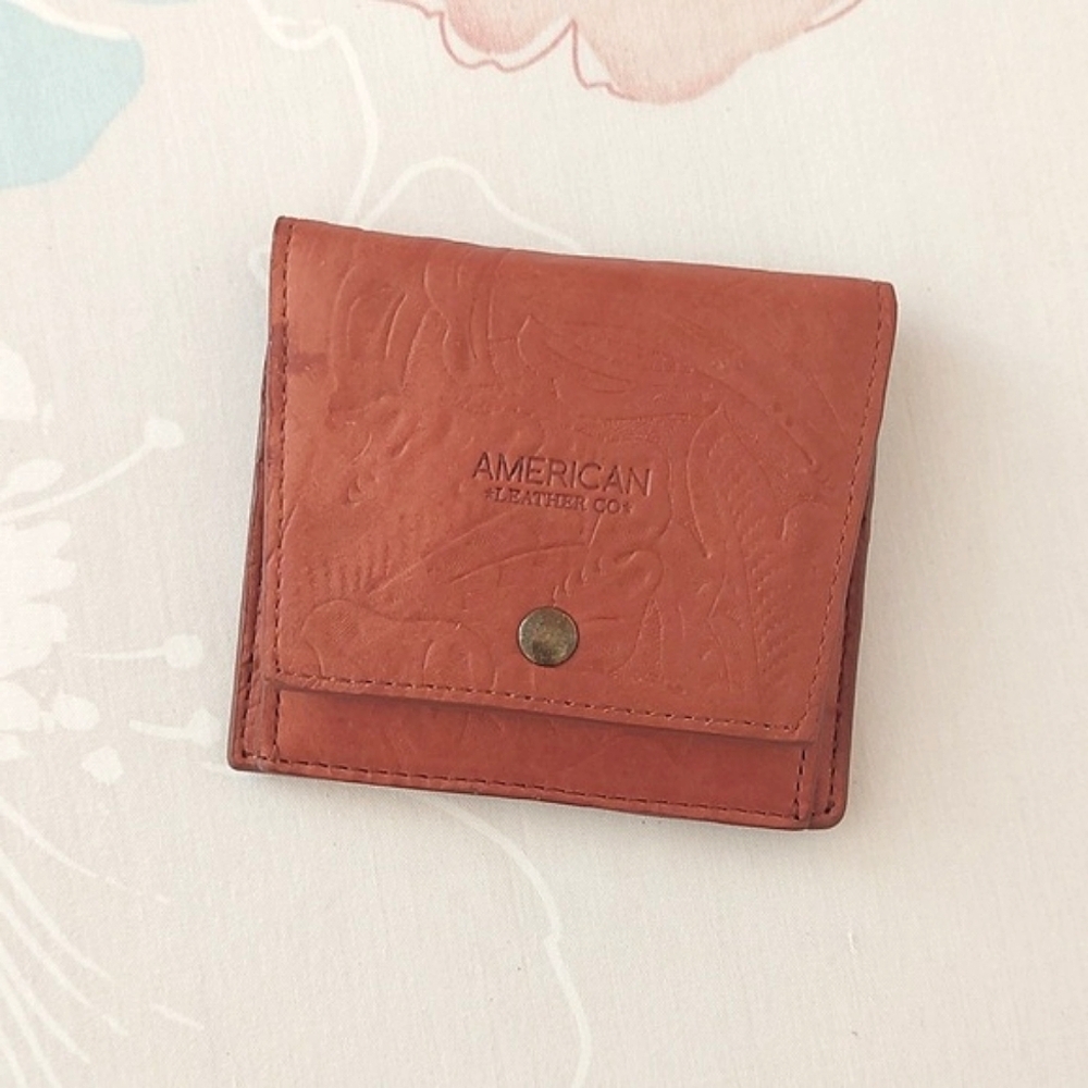 American Leather Co. Veronica Bifold Wallet